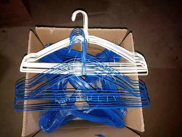 wire plastic hanger production