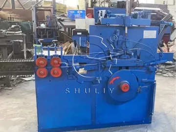 Machine à plier les fils pour cintres